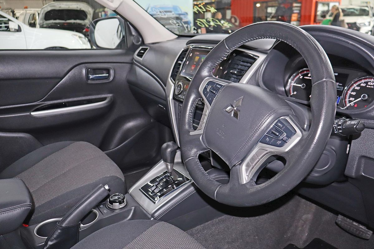 2021 Mitsubishi Triton GLS MR 4X4