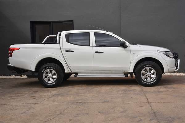 2017 Mitsubishi Triton GLX+ MQ 4X4