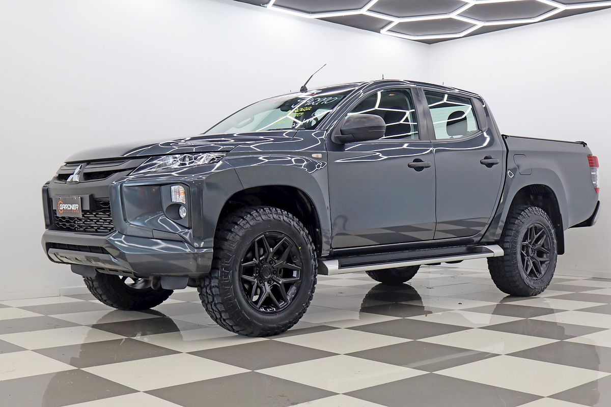 2022 Mitsubishi Triton GLX+ MR 4X4