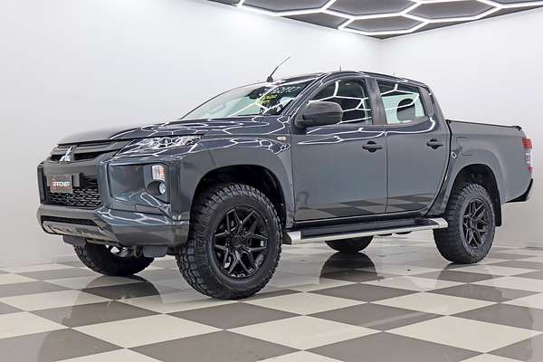 2022 Mitsubishi Triton GLX+ MR 4X4