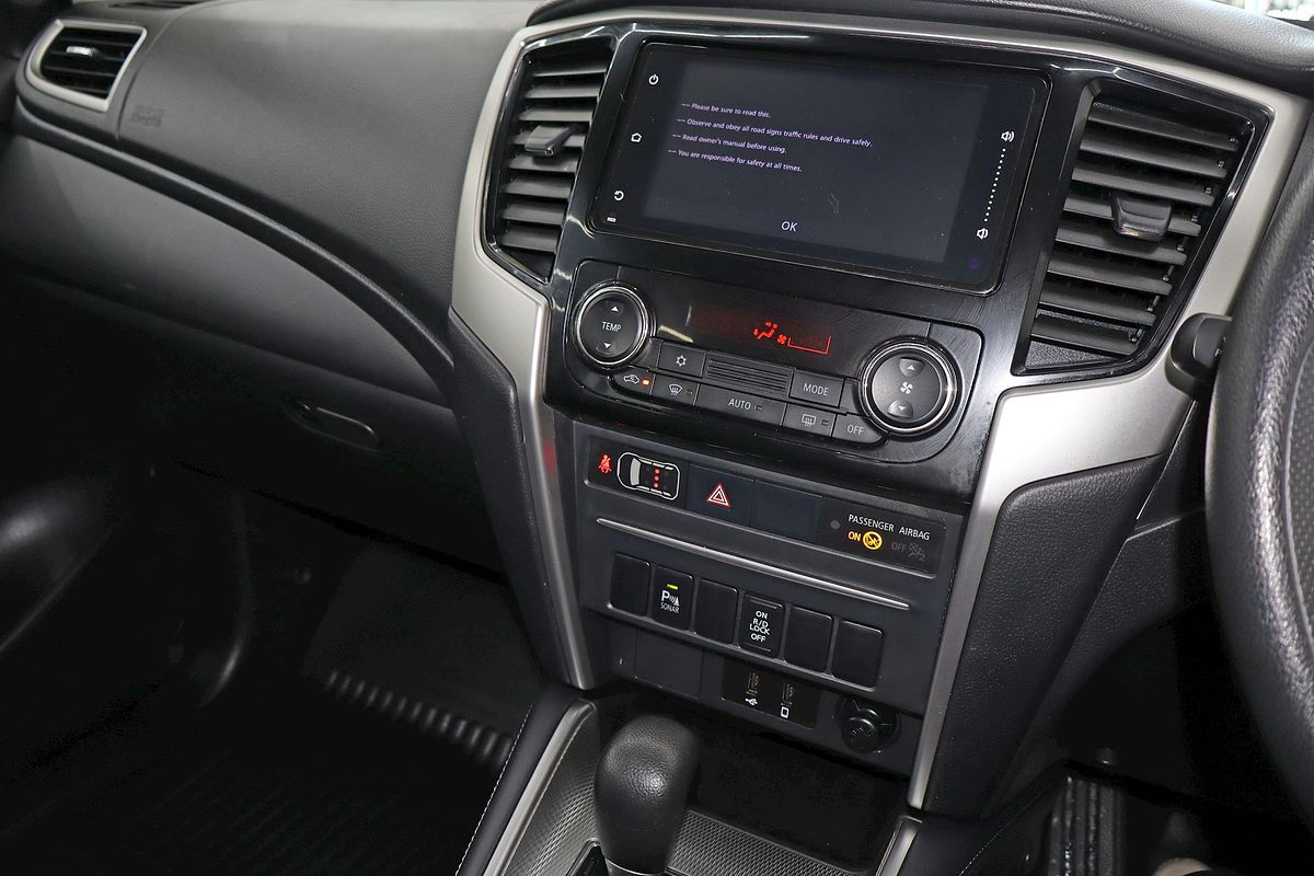 2022 Mitsubishi Triton GLX+ MR 4X4