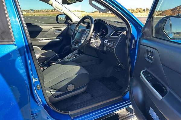 2020 Mitsubishi Triton GLS MR 4X4