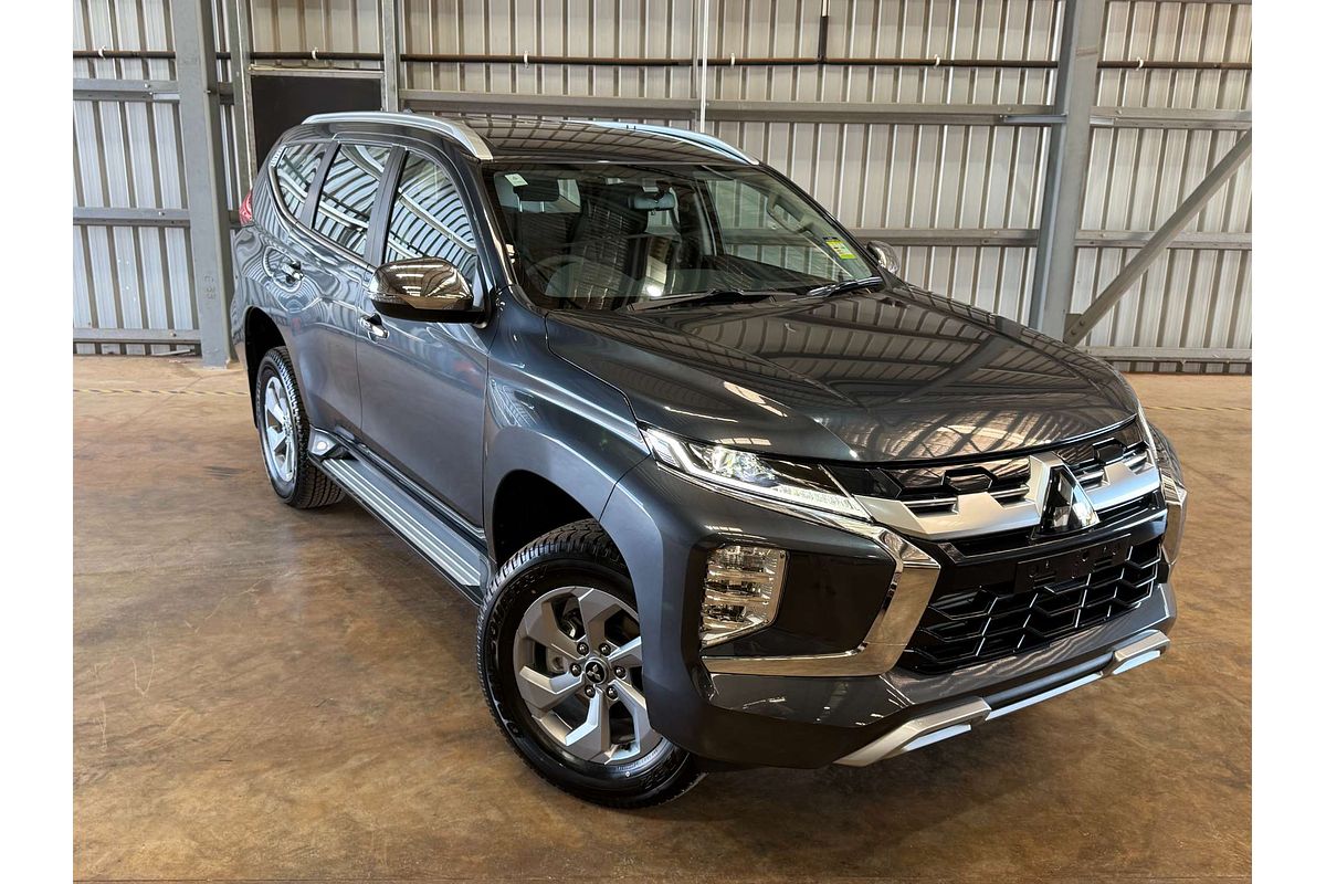 2025 Mitsubishi Pajero Sport GLX QG