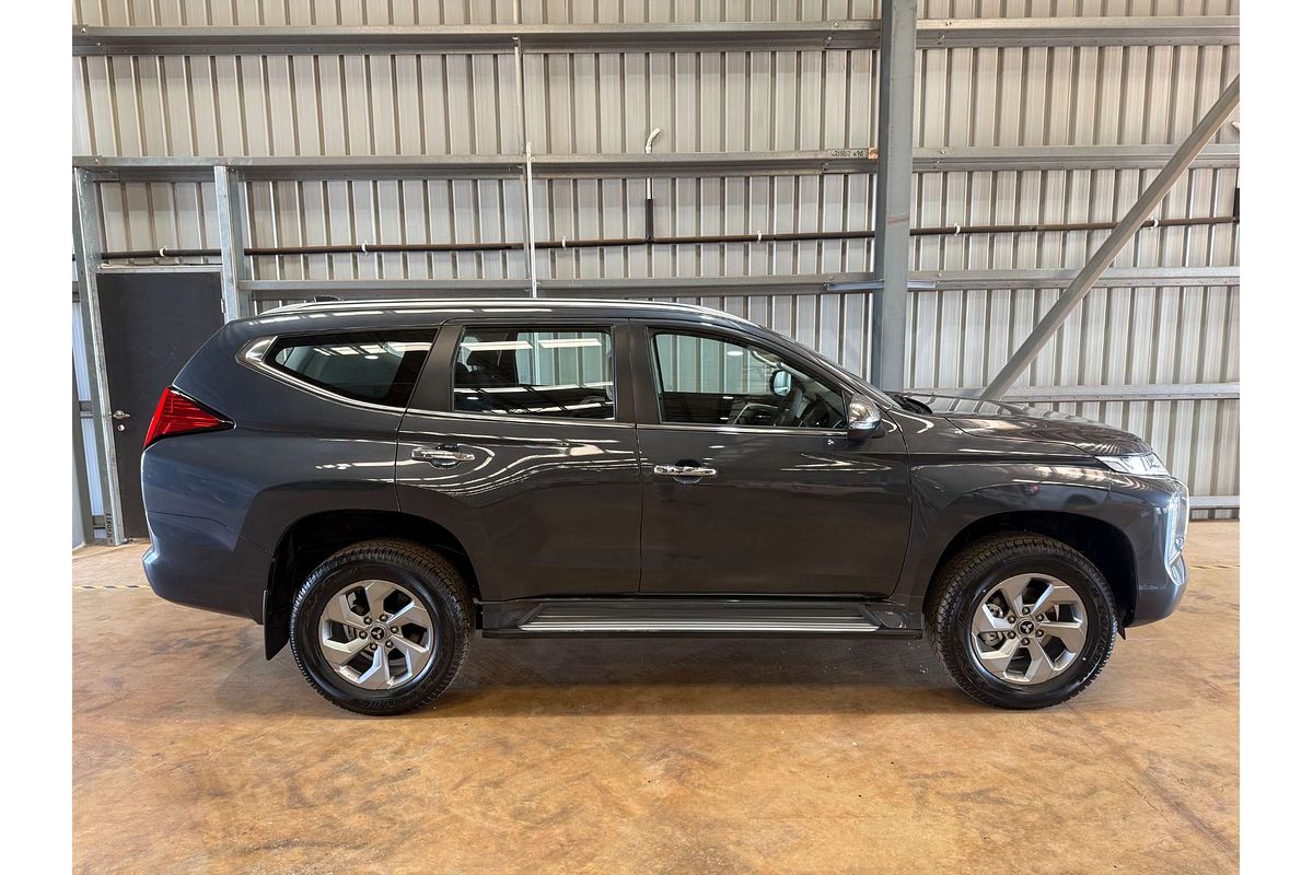 2025 Mitsubishi Pajero Sport GLX QG