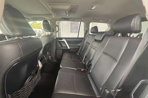 2020 Toyota Landcruiser Prado