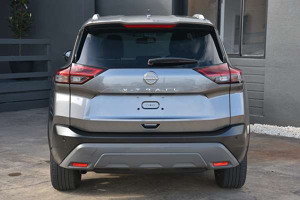 2023 Nissan X-TRAIL ST-L T33