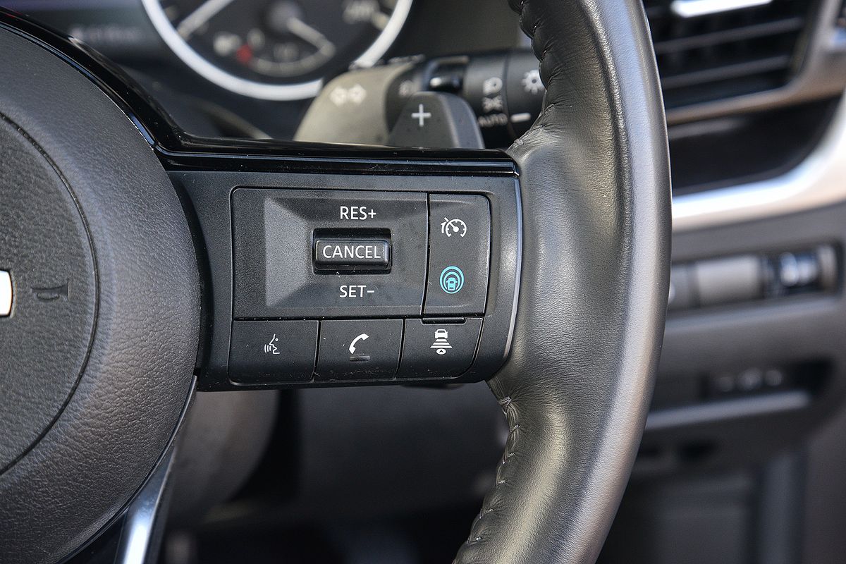 2023 Nissan X-TRAIL ST-L T33