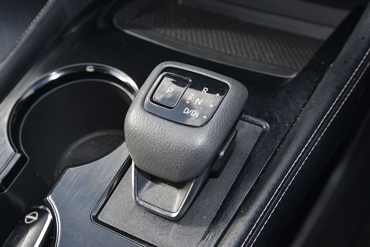 2023 Nissan X-TRAIL ST-L T33