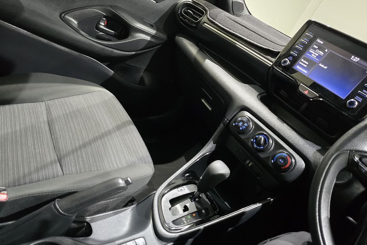 2023 Toyota Yaris Ascent Sport MXPA10R