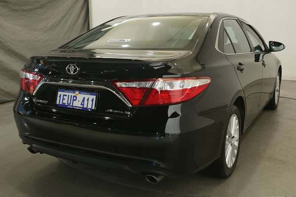 2015 Toyota Camry Atara SL AVV50R