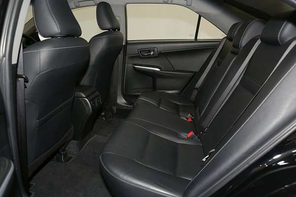 2015 Toyota Camry Atara SL AVV50R
