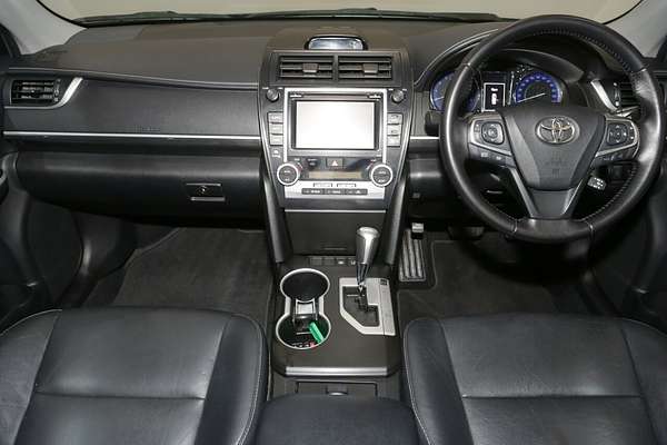 2015 Toyota Camry Atara SL AVV50R