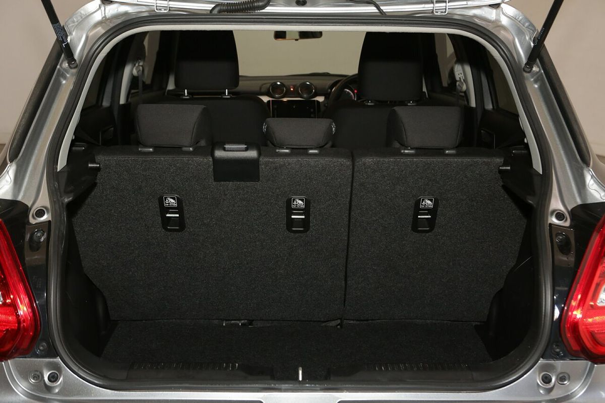 2019 Suzuki Swift GL Navigator AZ