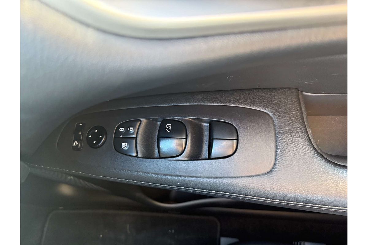 2019 Nissan Pathfinder ST+ R52 Series III