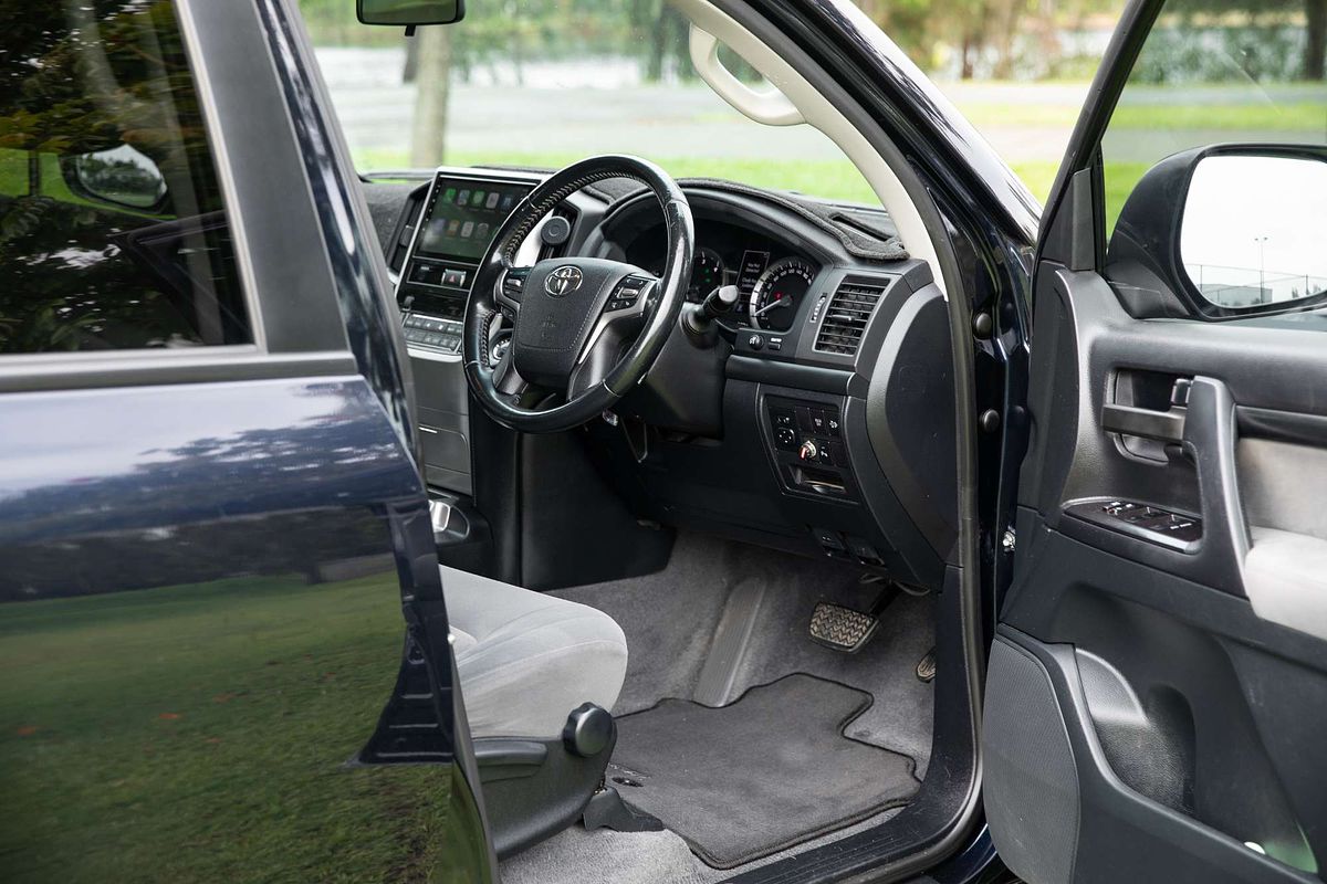2019 Toyota Landcruiser GXL VDJ200R