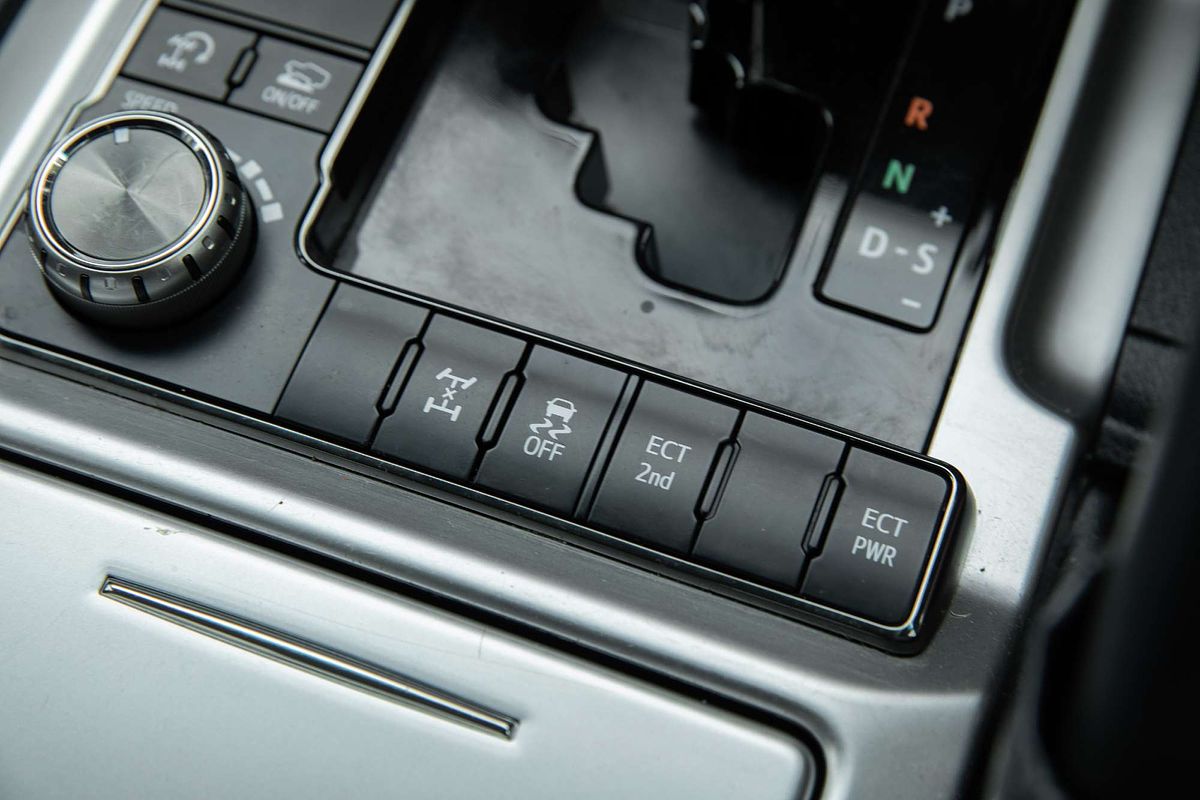 2019 Toyota Landcruiser GXL VDJ200R