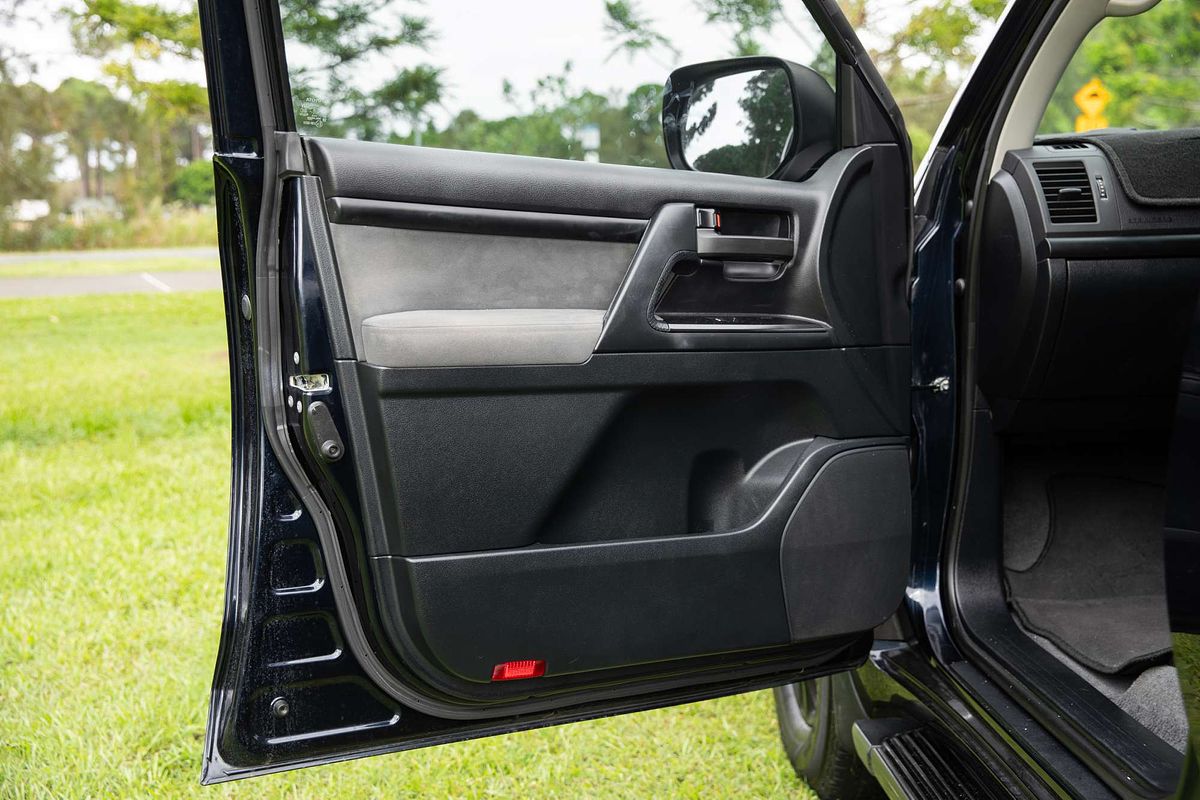 2019 Toyota Landcruiser GXL VDJ200R