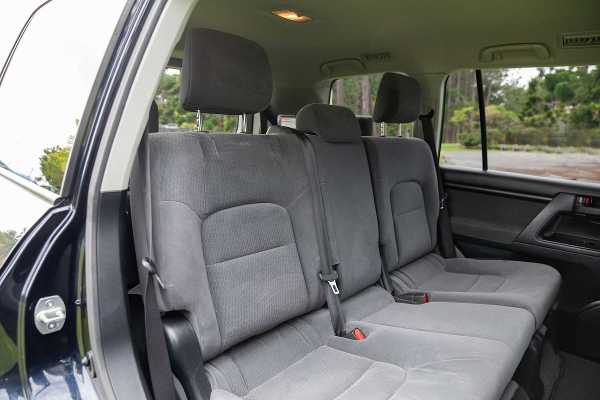 2019 Toyota Landcruiser GXL VDJ200R