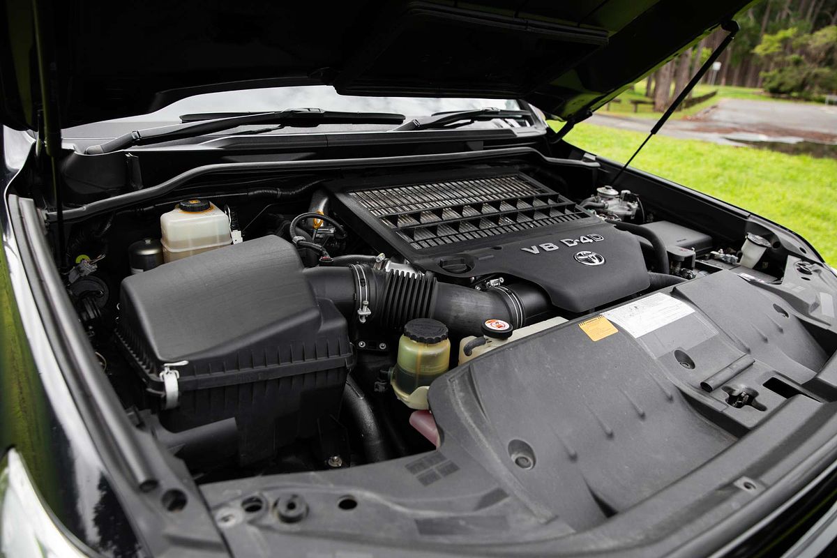 2019 Toyota Landcruiser GXL VDJ200R