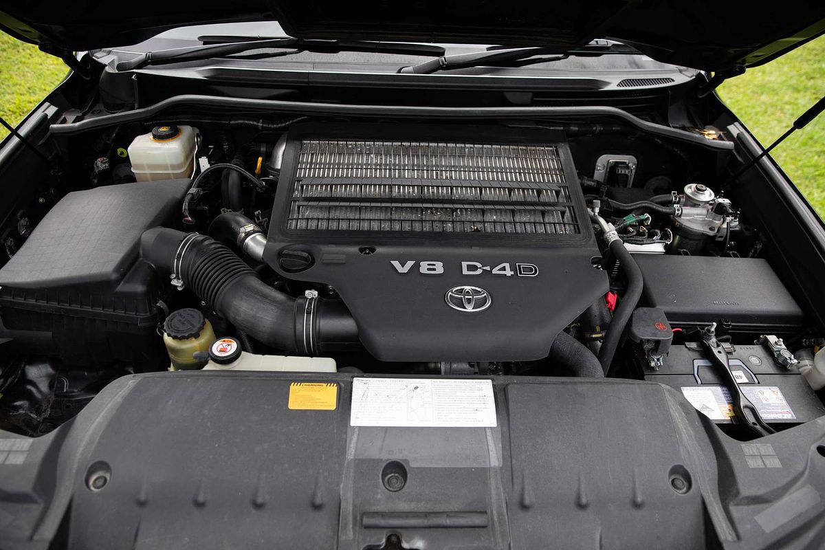 2019 Toyota Landcruiser GXL VDJ200R