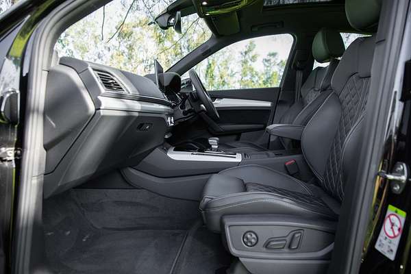 2024 Audi Q5 45 TFSI S line FY