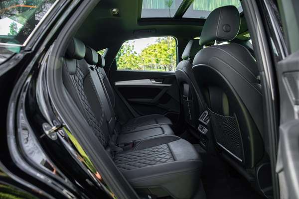 2024 Audi Q5 45 TFSI S line FY