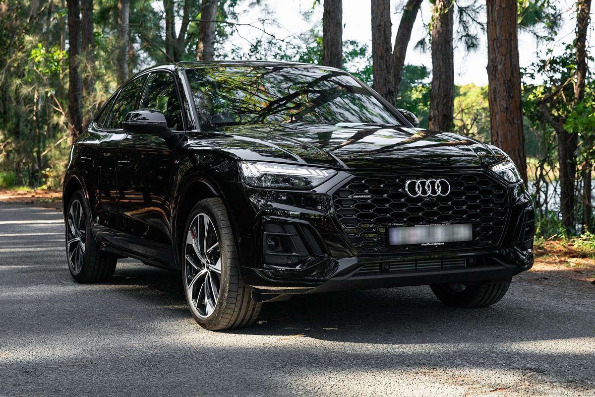 2024 Audi Q5 45 TFSI S line FY