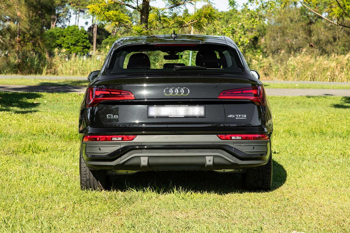 2024 Audi Q5 45 TFSI S line FY