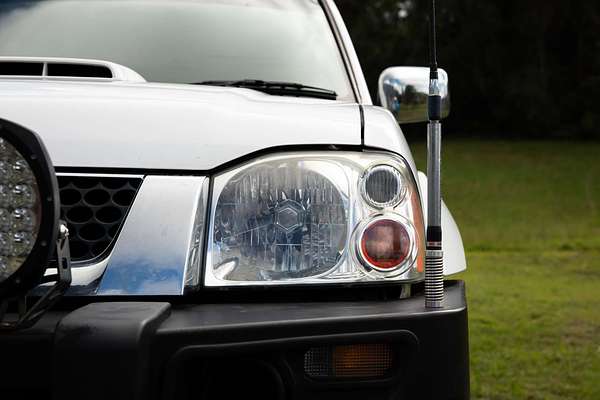 2012 Nissan Navara ST-R D22 4X4