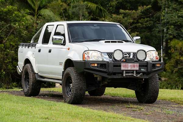 2012 Nissan Navara ST-R D22 4X4