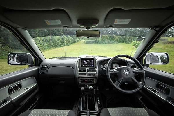 2012 Nissan Navara ST-R D22 4X4