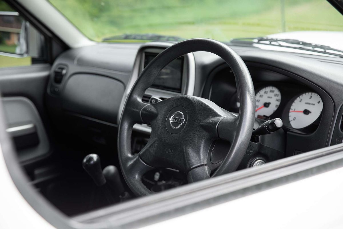 2012 Nissan Navara ST-R D22 4X4