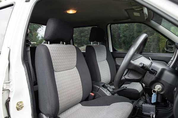 2012 Nissan Navara ST-R D22 4X4