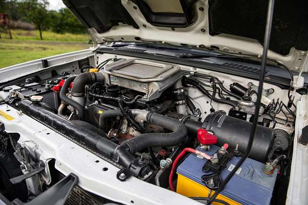 2012 Nissan Navara ST-R D22 4X4