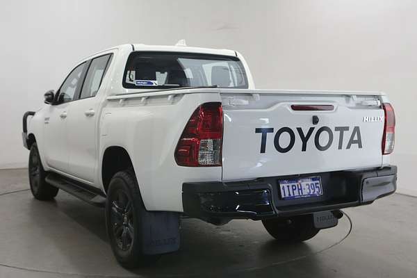 2024 Toyota Hilux SR GUN126R 4X4