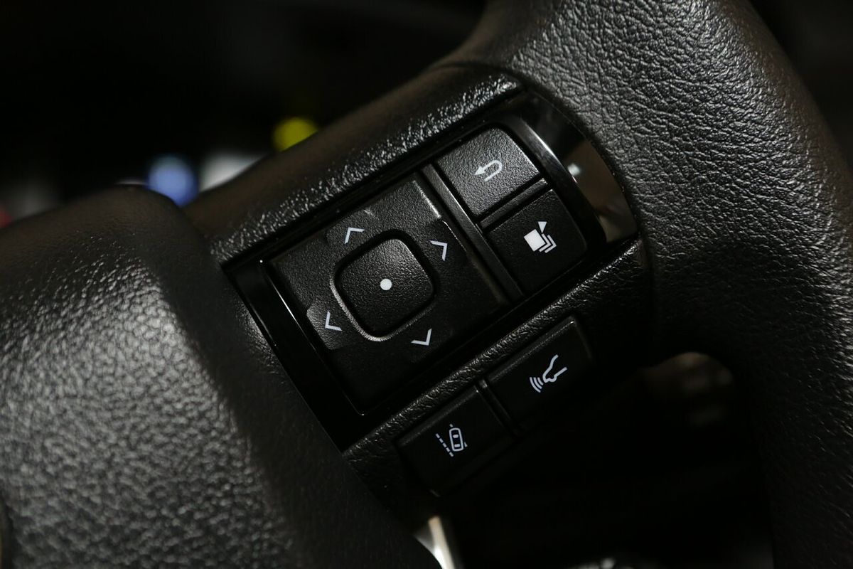 2024 Toyota Hilux SR GUN126R 4X4