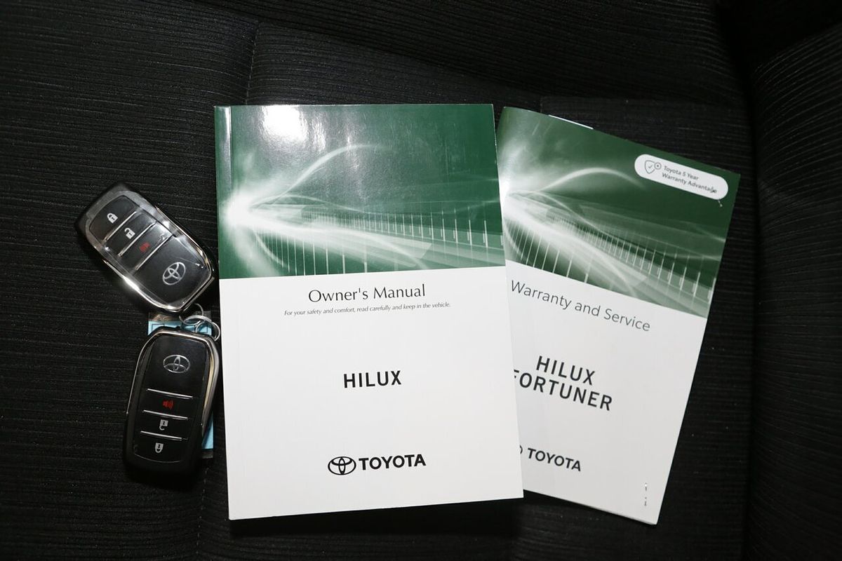 2024 Toyota Hilux SR GUN126R 4X4