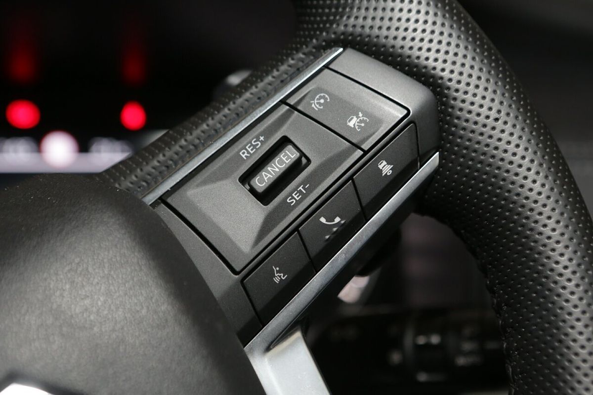 2024 Mitsubishi Outlander LS ZM