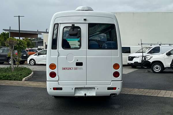 2015 Mitsubishi ROSA DELUXE BE600
