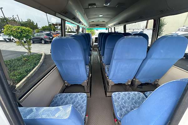 2015 Mitsubishi ROSA DELUXE BE600