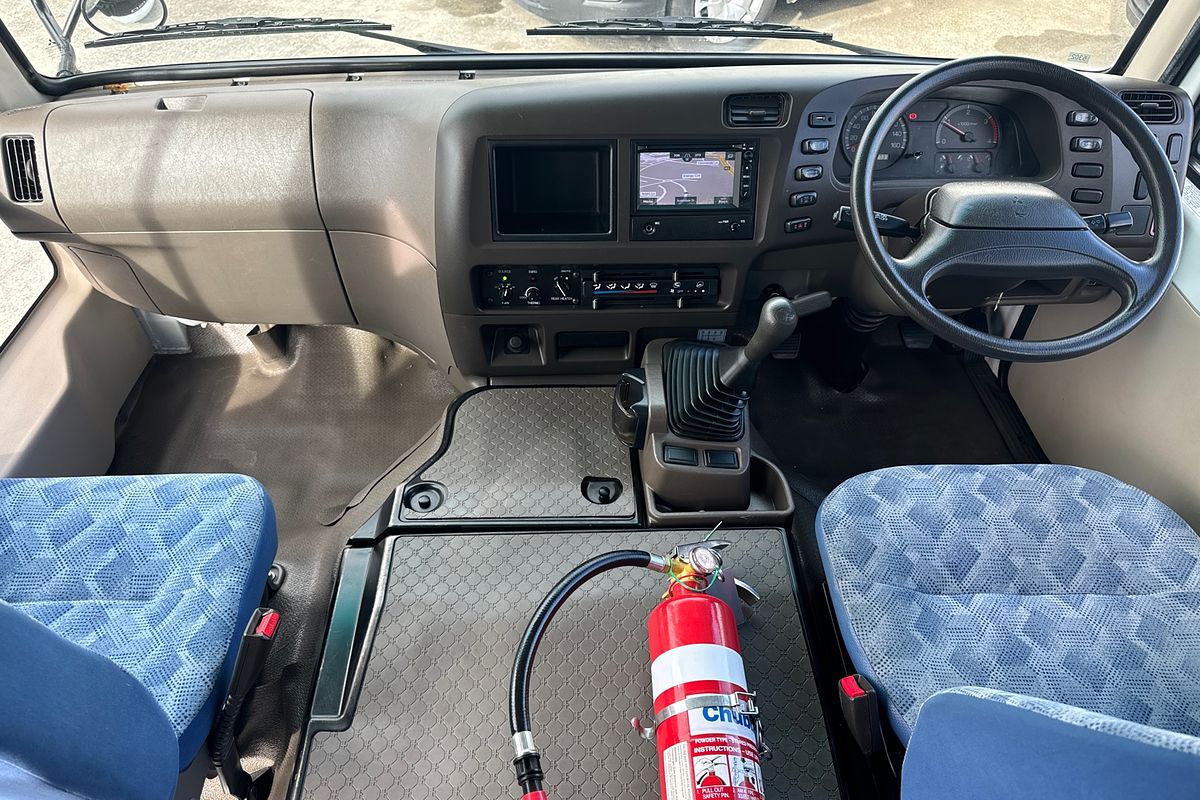2015 Mitsubishi ROSA DELUXE BE600