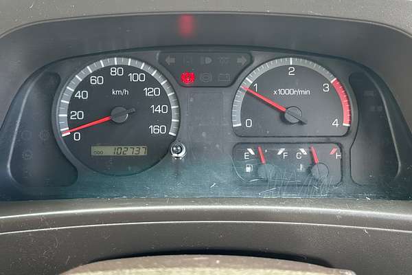 2015 Mitsubishi ROSA DELUXE BE600