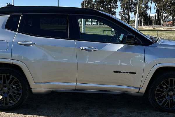 2023 Jeep Compass S-Limited M6