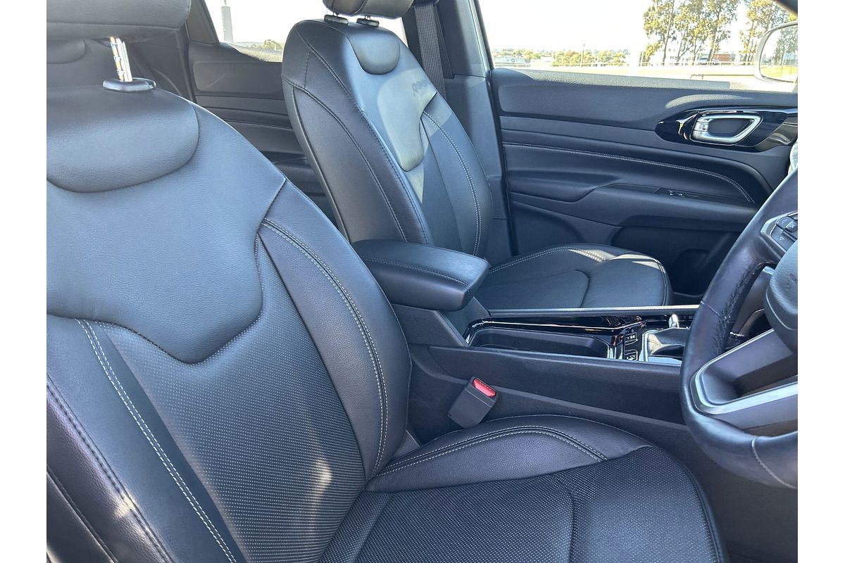 2023 Jeep Compass S-Limited M6