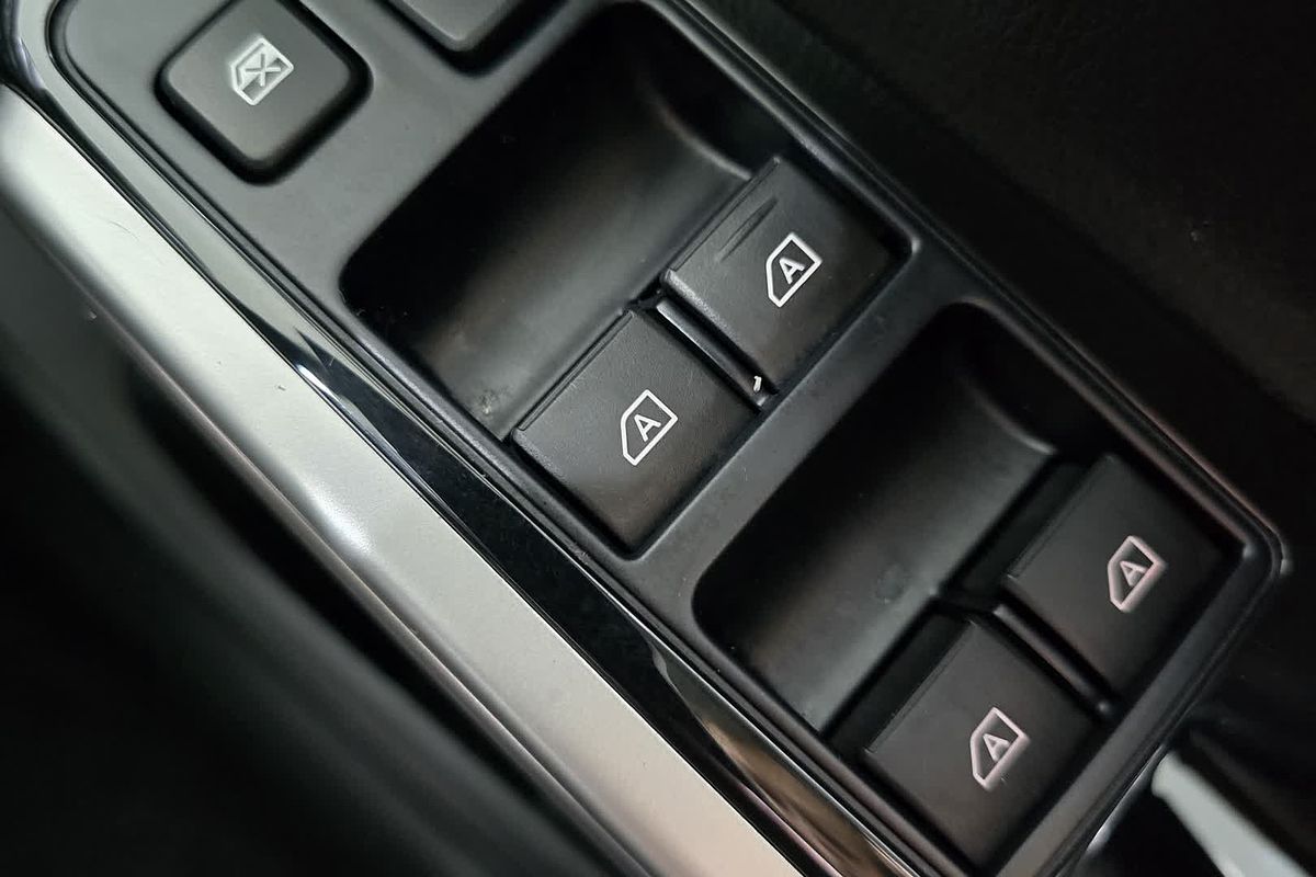 2021 Mitsubishi Pajero Sport Exceed QF