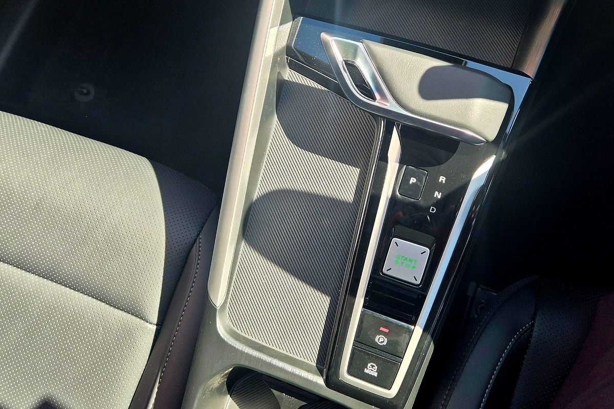2025 MG ZS Essence Hybrid+ ZS32