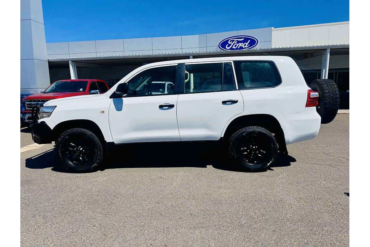 2016 Toyota Landcruiser GX VDJ200R