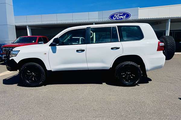2016 Toyota Landcruiser GX VDJ200R
