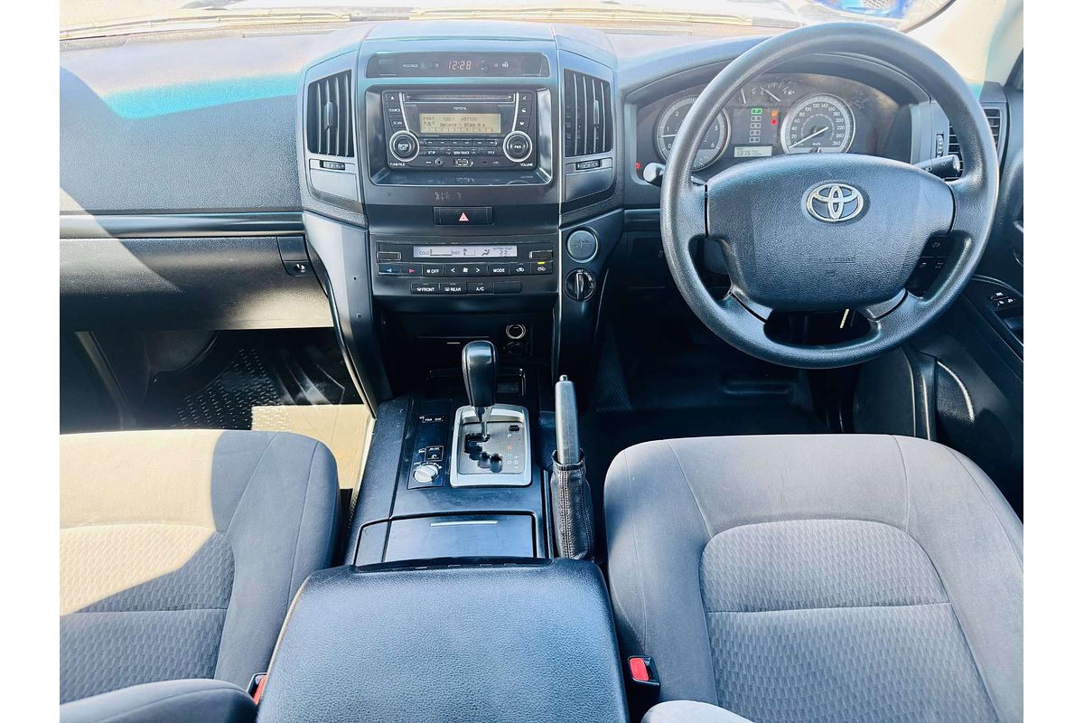 2016 Toyota Landcruiser GX VDJ200R