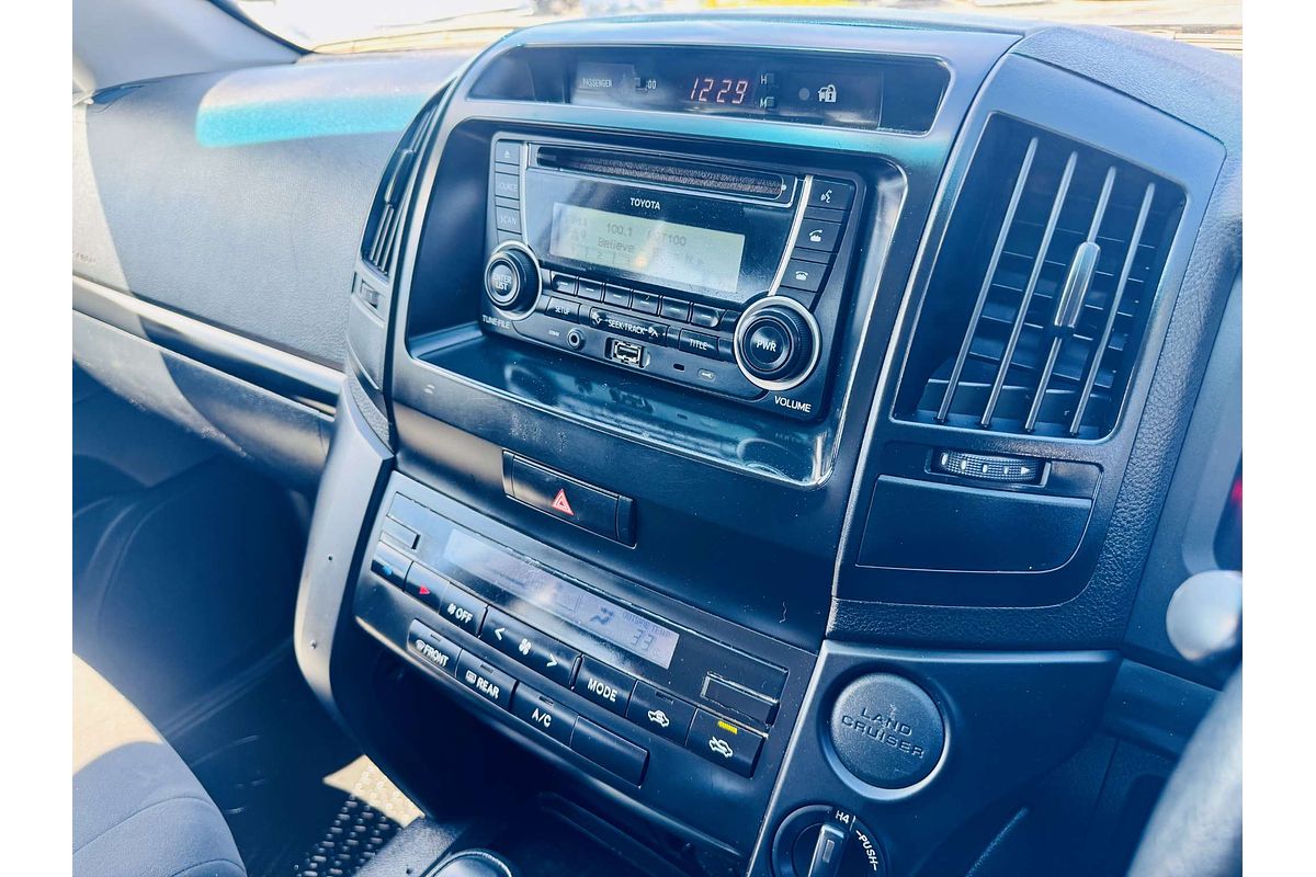 2016 Toyota Landcruiser GX VDJ200R